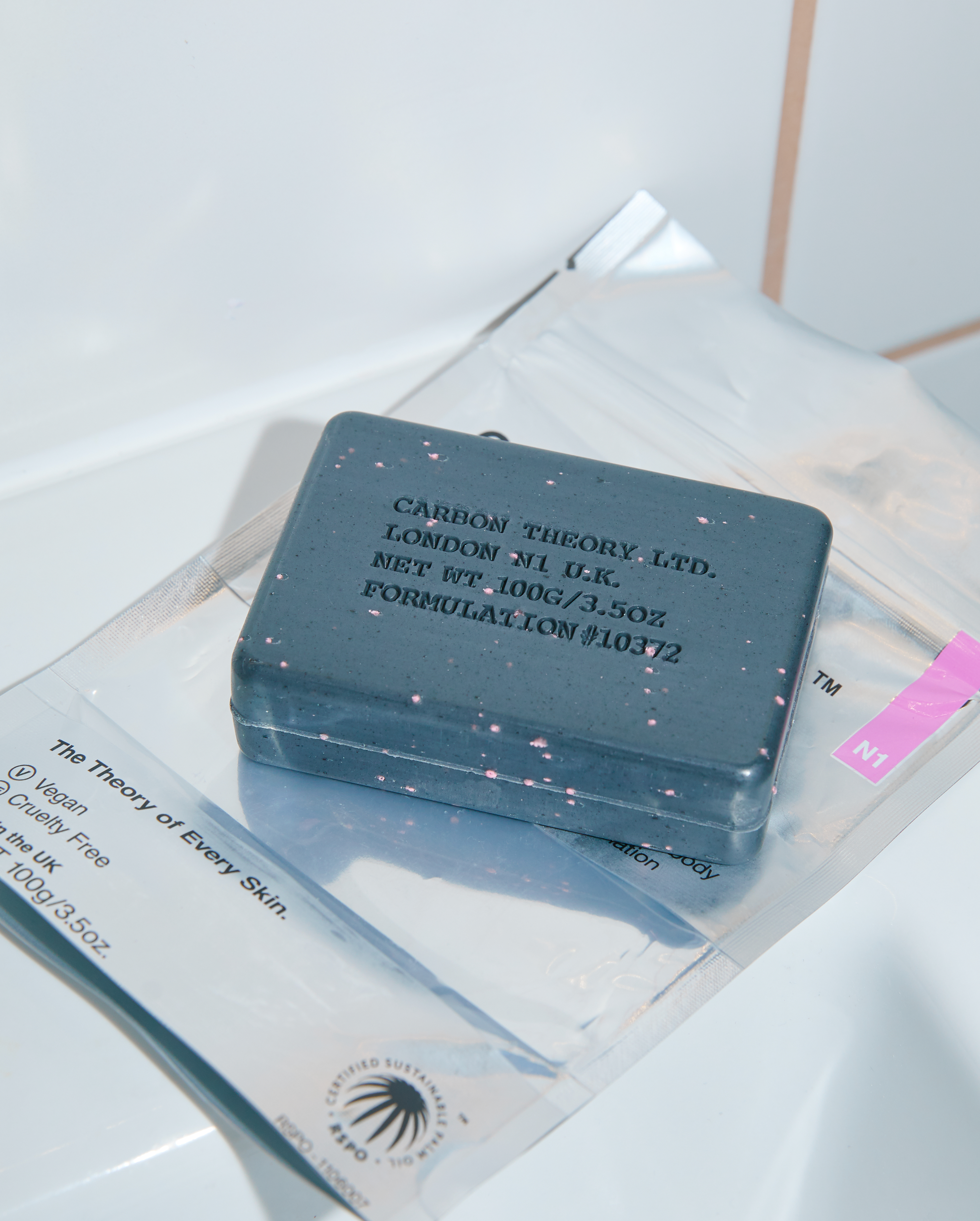 Anti-Breakout Exfoliating Body Bar